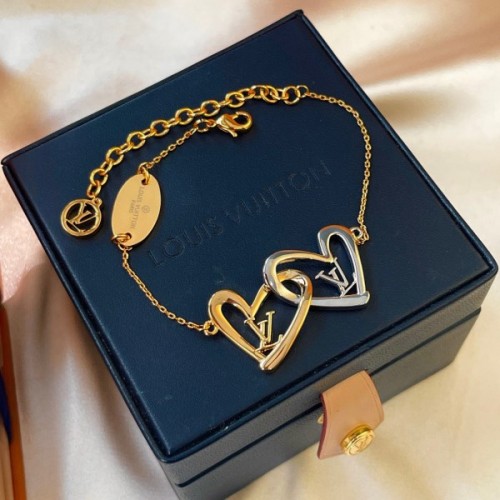 LV hearts bracelet