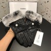 Chanel leather gloves