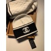 Chanel white hat glove scarf (a set)