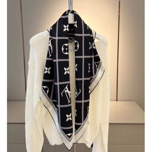 Louis Vuitton black scarf 90