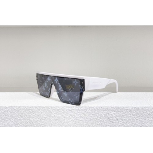 Louis Vuitton WAIMEA L sunglasses