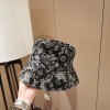 Louis vuitton round hat