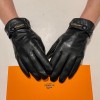 Hermes leather gloves in black