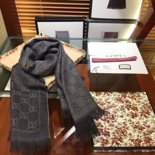 Gucci scarf 08