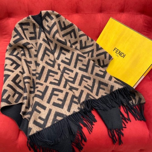 Fendi scarf wear 02