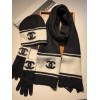 Chanel black hat glove scarf (a set)