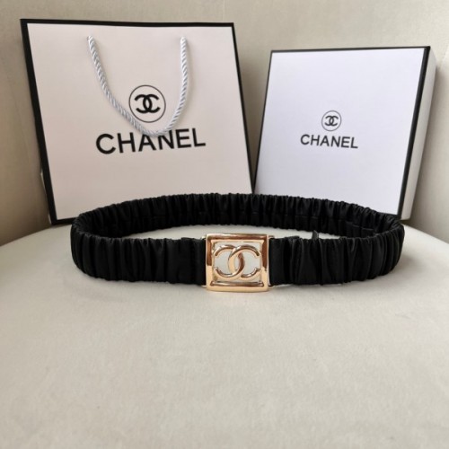 Chanel CC lambskin belt