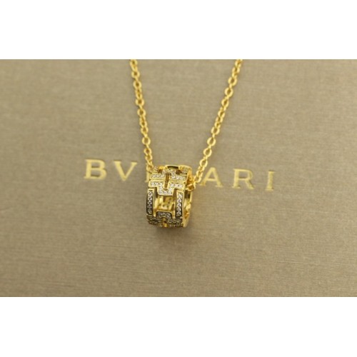 BVLgari necklace 02