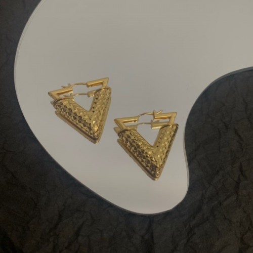 Louis Vuitton V Earings