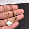 VCA necklace ( black/ red/ white/ green)