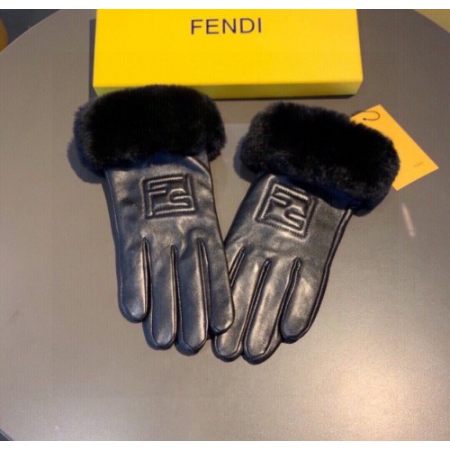 Fendi gloves black 2021