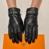 Hermes leather gloves in black