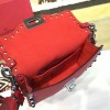 Valentino GUITAR ROCKSTUD ROLLING CROSS BODY BAG 4680