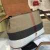 Burberry Shoulder Bag 5739