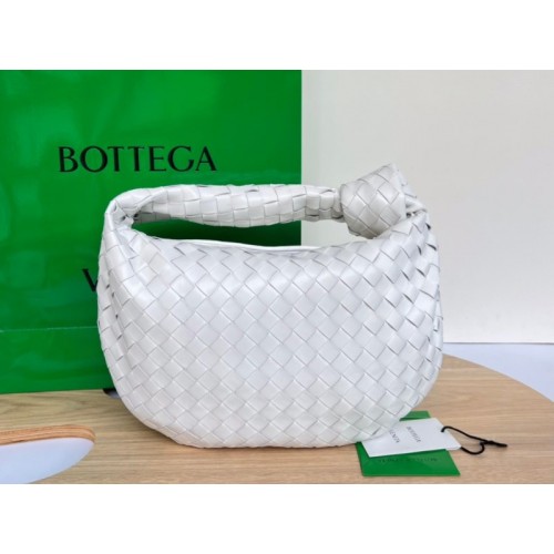 Bottega Veneta Large Ladies Jodie Hobo White Bag