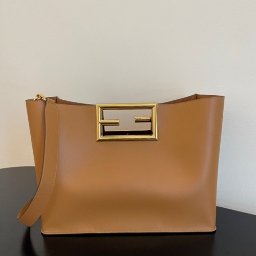 Fendi Way large leather tote brown