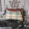Burberry corssbody bag 5837