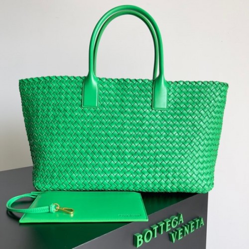 Bottega Veneta Cabat Tote Green Lambskin Bag