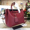 Celine Trapeze 945