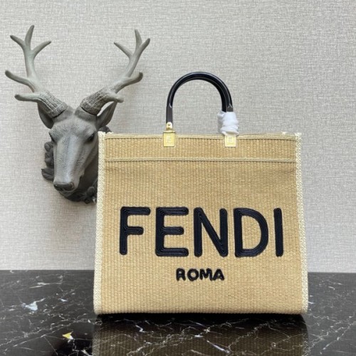 Fendi medium tote raffia sunshine bag