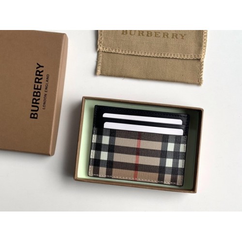 Burberry card holder