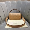 Fendi Baguette beige leather bag 26cm