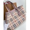 UUbag Burberry Reversible Tote