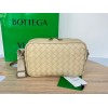 Bottega Veneta Classic Intrecciato Beige shoulder bag