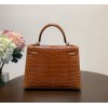 Hermes Kelly crocodile brown leather 25 bag
