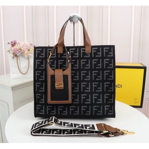 Fendi FF monogram totebag in black F0608