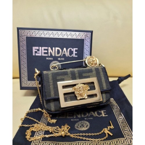 Fendi Baguette chain super mini bag