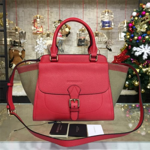 Burberry Shoulder Bag 5777