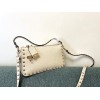 VALENTINO GARAVANI Rockstud white shoulder bag