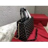 VALENTINO Candystud quilted leather tote 0061 black