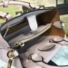 Burberry Shoulder Bag 5752