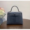 Hermes Kelly crocodile gray leather 25 bag