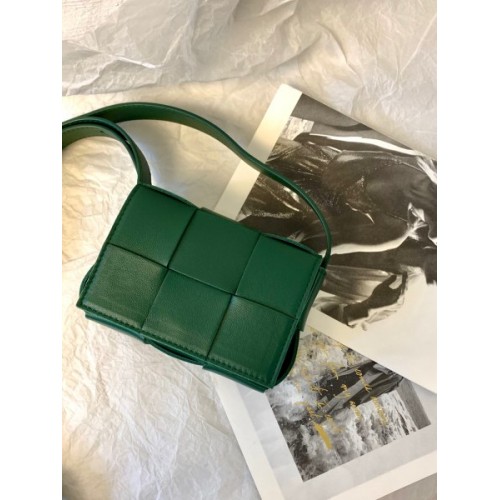 Bottega Veneta Chain Cassette Mini Green Bag