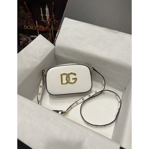 DG camera white shoulder bag