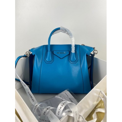 Givency Small Antigona Soft Bag In Deep Blue Leather