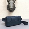 Bottega Veneta Belt Cassette bag in blue