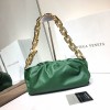 Bottega Veneta The Chain Pouch green shoulder bag