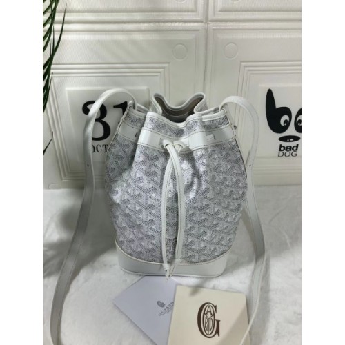 Goyard bucket white leather bag