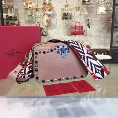 Valentino GUITAR ROCKSTUD ROLLING CROSS BODY BAG 4595