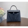 Hermes Kelly crocodile gray leather 25 bag