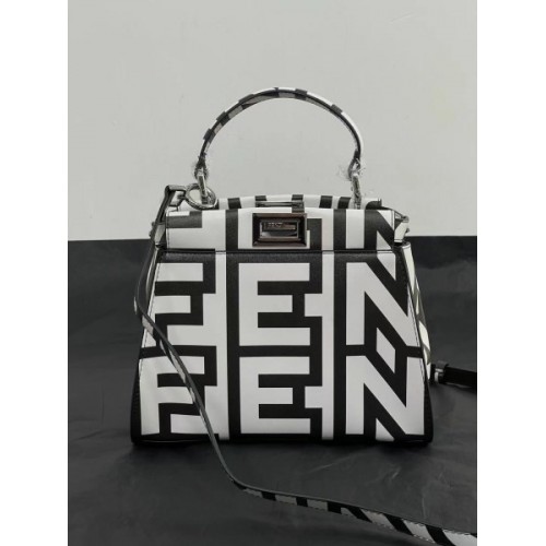 Fendi Fendigraphy Peekaboo leather bag