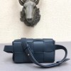 Bottega Veneta Belt Cassette bag in blue