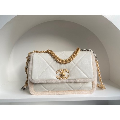 Chanel 19 shearling lampskin white flap bag ( Available in short time)