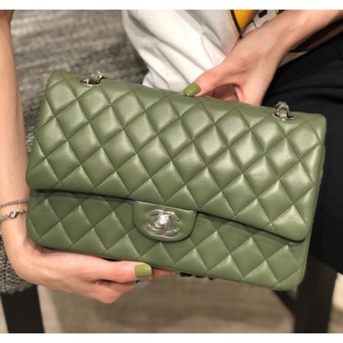 Chanel flap bag jumbo flap bag 30cm