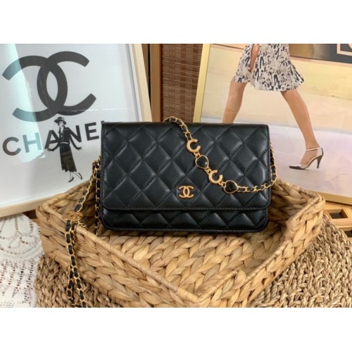 Chanel Woc CC chain black leather bag