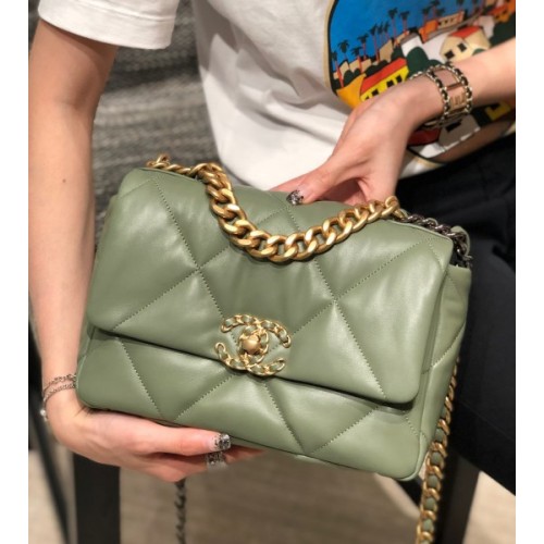 Chanel 19 large green flap bag